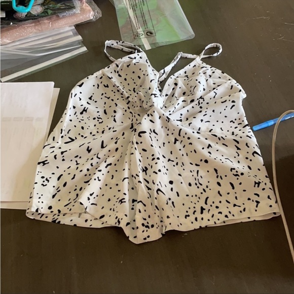 Sexy Cami Twist Front Criss Cross Open Back Tank Top Style W/A Polkadot Design - Picture 8 of 13